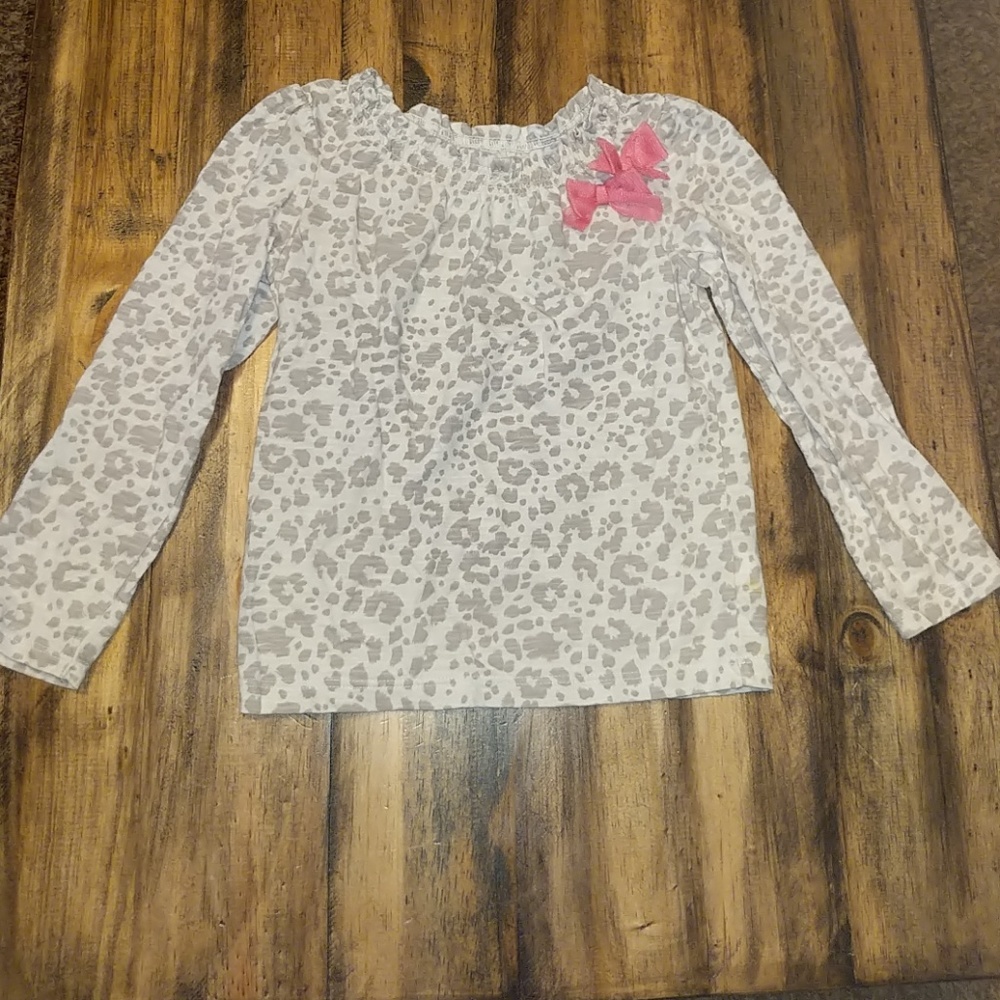 Girls long sleeve spring shirt size 5T